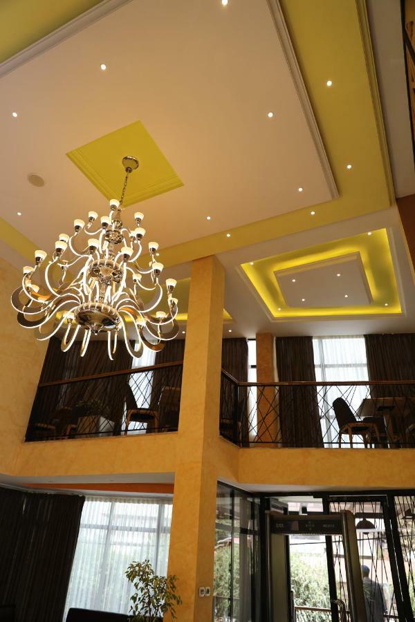 Vamos Addis Hotel Exterior foto